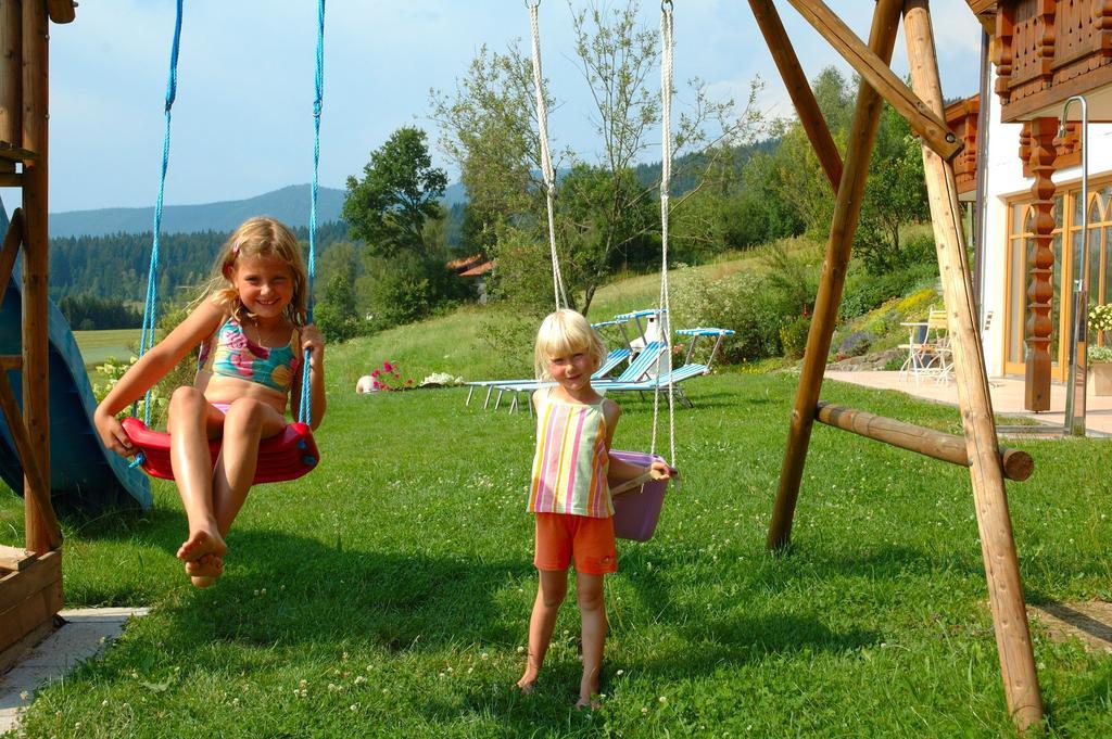 Wellness Ferienwohnungen Zellertalblick Drachselsried Ngoại thất bức ảnh